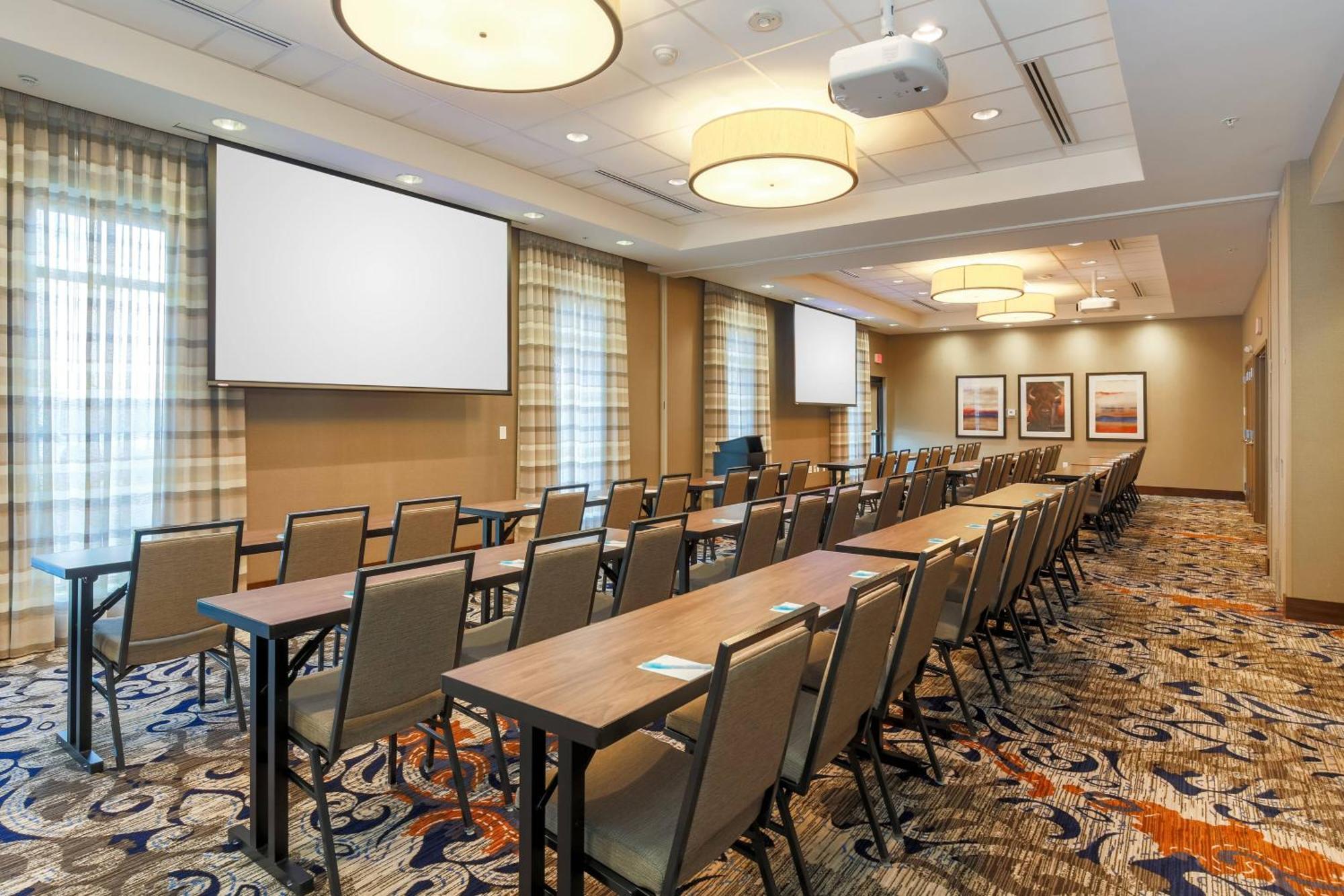 Fairfield & By Marriott Southwest/downtown Area Hotel 3*