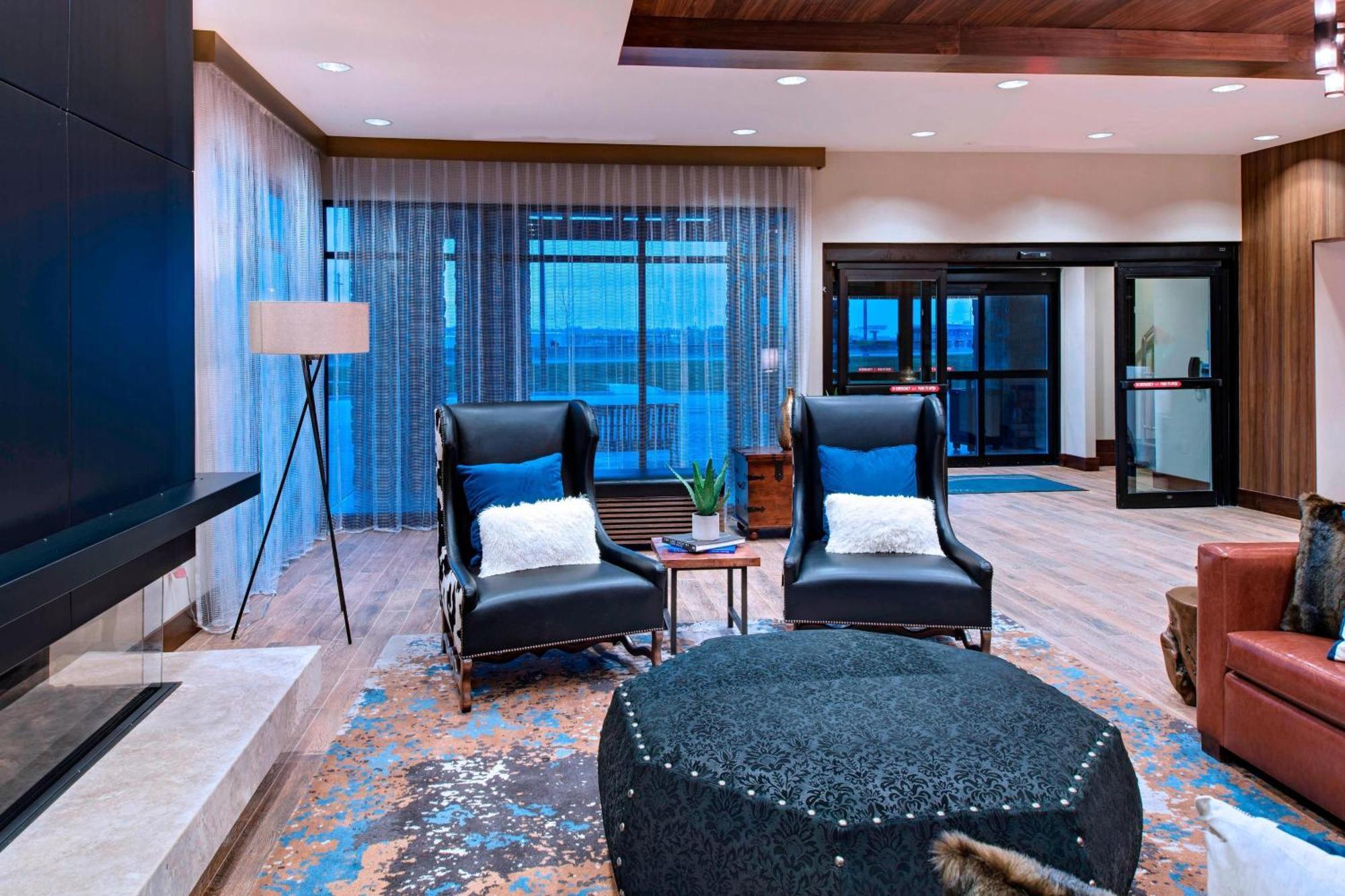 Fairfield & By Marriott Southwest/downtown Area 3*