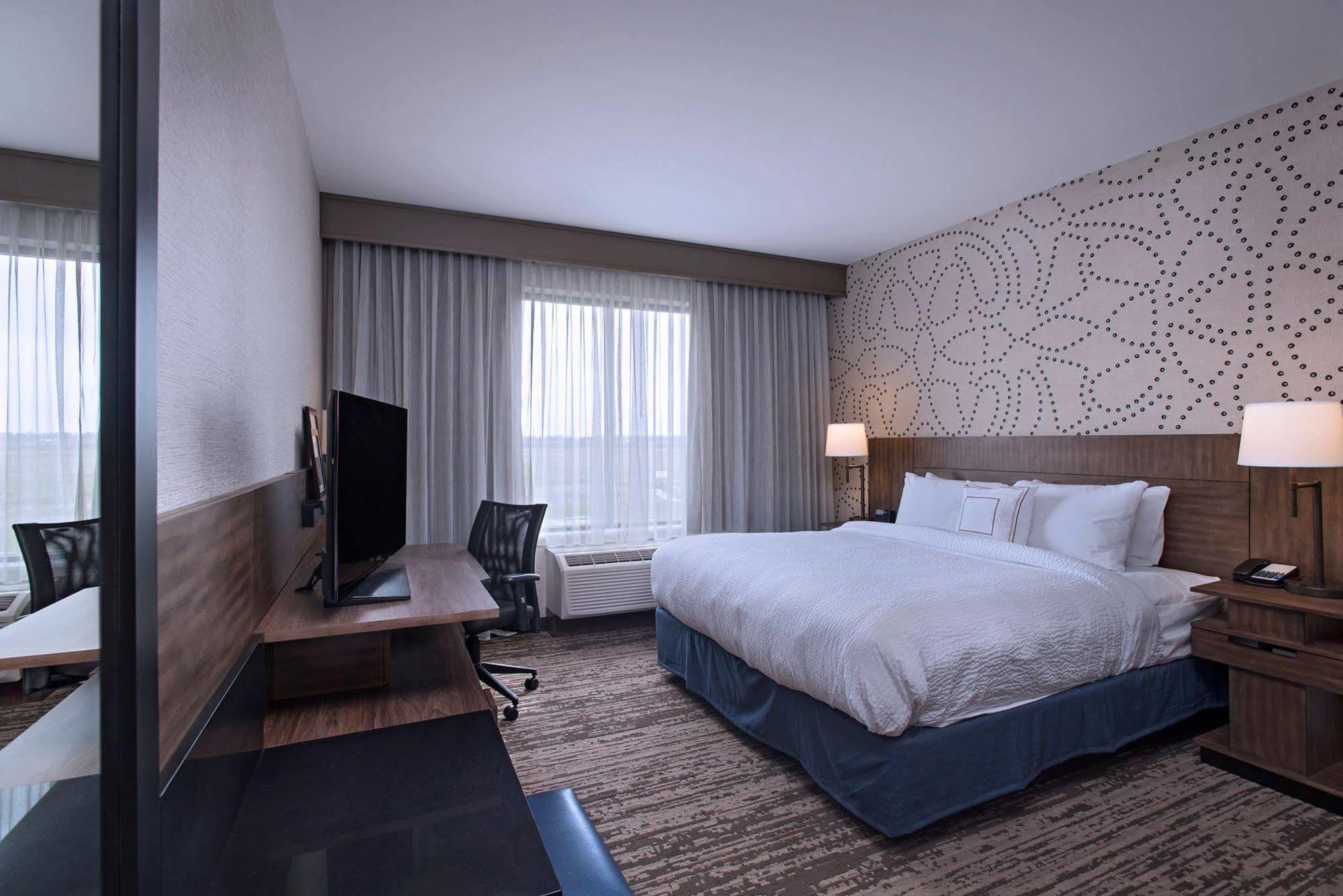 Fairfield & By Marriott Southwest/downtown Area Hotel